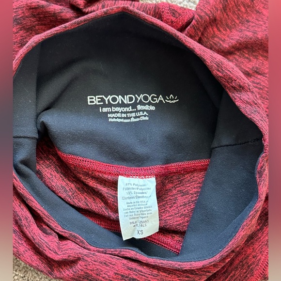 Beyond Yoga Spacedye Interlooped high waisted capri leggings - Picture 6 of 7